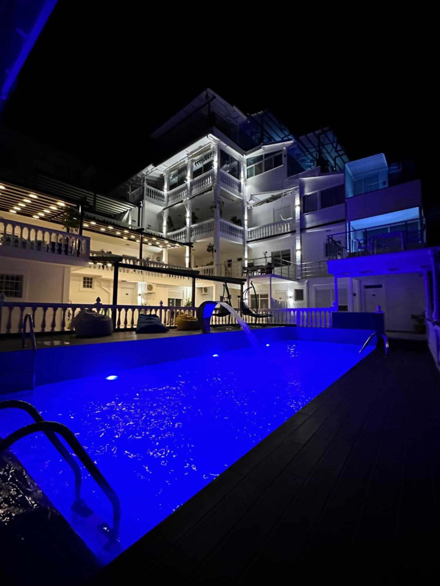 Hotel Qeparo Napolon Complex Exterior foto